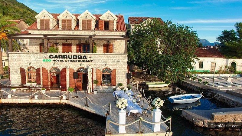 Проживание в Черногории: Restaurant Carrubba: все, что нужно, чтобы зима прошла весело и вкусно