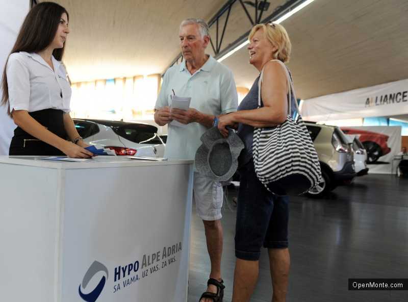 Hypo Alpe-Adria-Bank: Как быстрее и дешевле приобрести новый автомобиль в Черногории