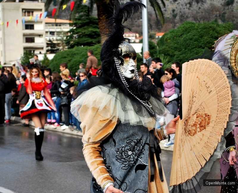 Фото Черногории: Зимний карнавал в Которе-2014
