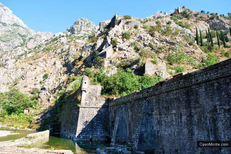 Отдых в Черногории: Удивительный Котор, или Путешествие в Средневековье