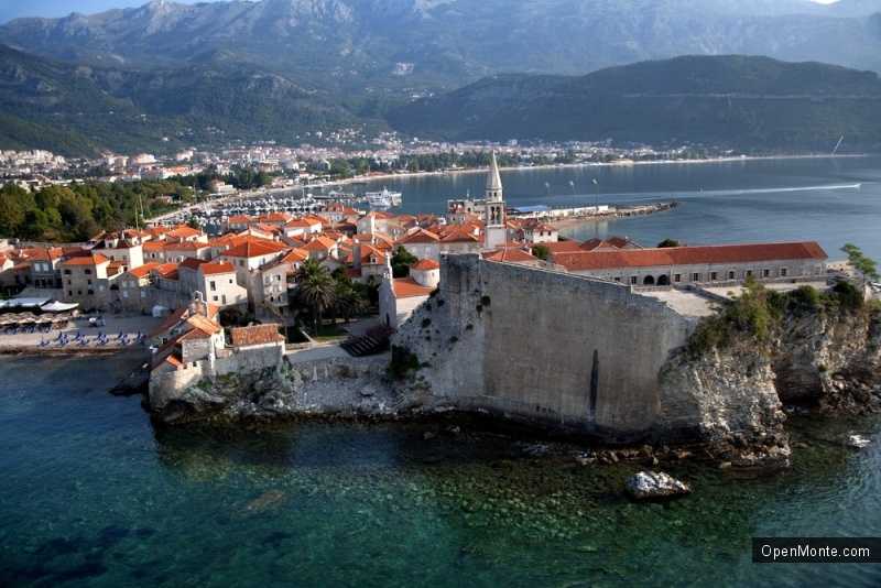 Отдых в Черногории: Будва &mdash; яркая звезда черногорского побережья
