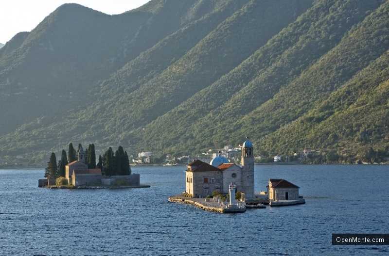 О Черногории: Острова Черногории