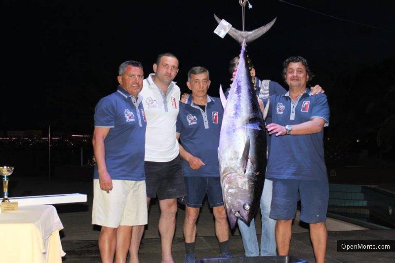 Фото Черногории: «Big game fishing Budva» в Черногории: нереальной красоты и величины тунцы в фото и видео