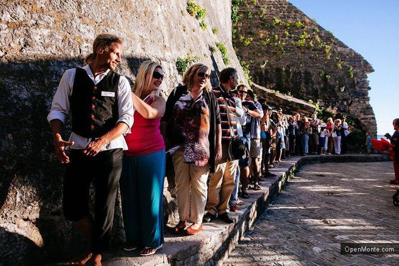 Проживание в Черногории: Фестиваль &laquo;Open Sky Montenegro&raquo; феерично прошёл в Старой Будве