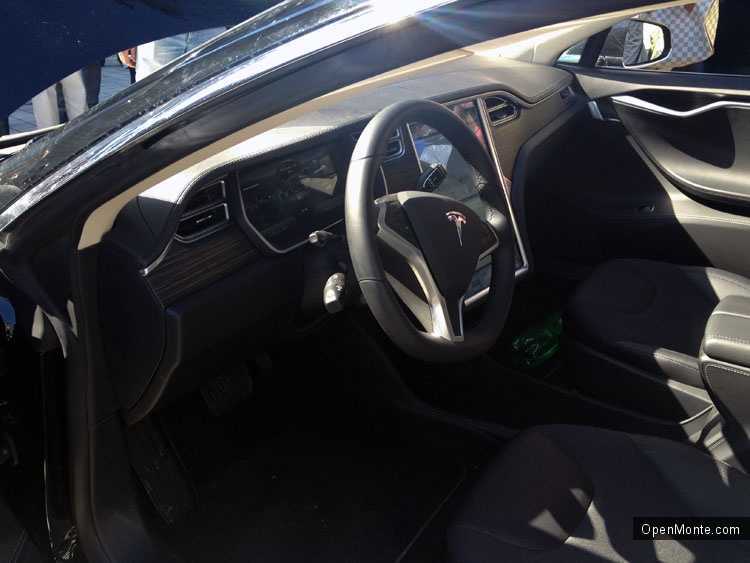 Проживание в Черногории: Электрический автомобиль Tesla S в Черногории: как это было